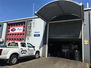 500 m² Commercial space in Springfield Park