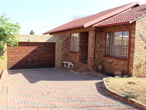 3 Bed House in Kagiso