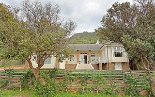 5 Bedroom House in Hout Bay and surrounds