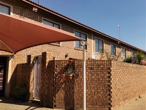 3 Bed Townhouse in Middelburg Central