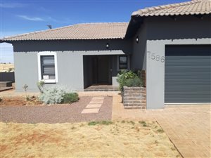 4 Bedroom House in Postmasburg