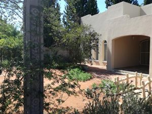 4 Bed House in Upington