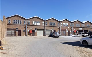 108 m² Industrial space in Primrose