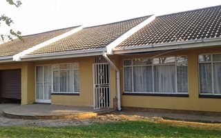 3 Bedroom House in Steel Park