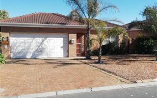 3 Bedroom House in The Crest