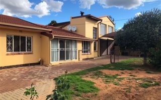 3 Bedroom House in Gardenia Park
