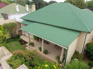 3 Bed House in Kensington