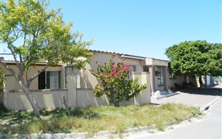 3 Bedroom House in Belhar