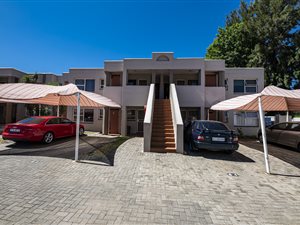 2 Bed Apartment in Glenanda