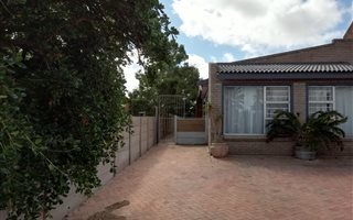 3 Bedroom House in Vredenburg
