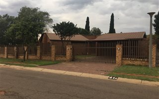 4 Bedroom House in Ben Fleur