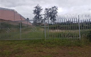 5156 m² Land available in Masons Mill