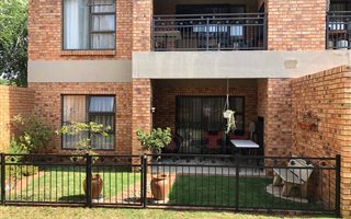 2 Bedroom Townhouse in Ravenswood