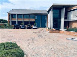 93 m² Commercial space in Tijger Valley and surrounds