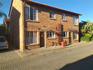 2 Bed House in Sinoville