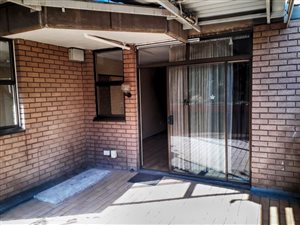 2 Bed Apartment in Pretoria Central