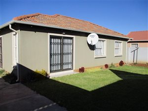 3 Bed House in Alveda