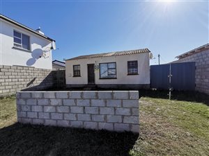 2 Bed House in Malabar
