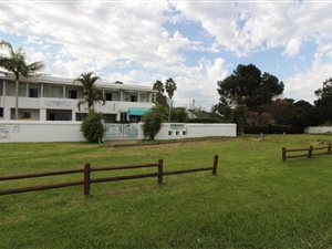 650 m² Commercial space in Old Place