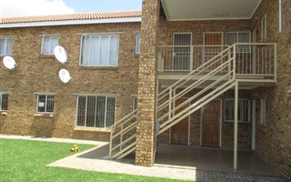 2 Bedroom Flat in Brits