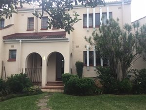 3 Bed Duplex in Hayfields