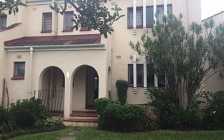 3 Bedroom Duplex in Hayfields