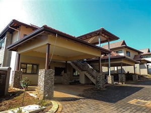 2 Bed Apartment in Izinga Ridge