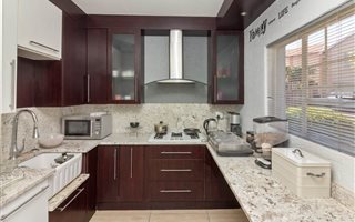 5 Bedroom Cluster in Fourways