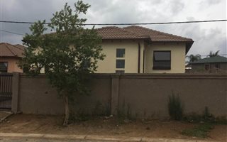 3 Bedroom House in Cosmo City