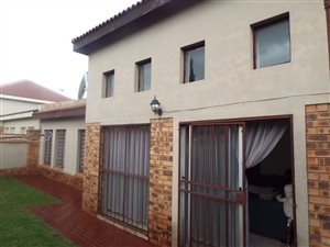 2 Bed Townhouse in Reyno Ridge