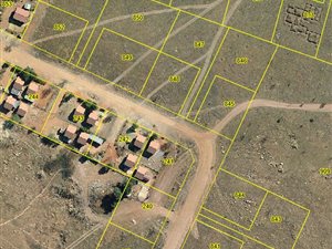 817 m² Land available in Vaaloewer