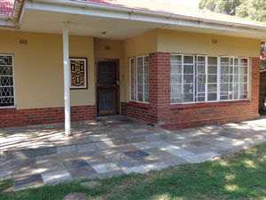 5 Bed House in Wilgehof