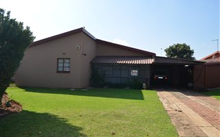 3 Bedroom House in Westergloor