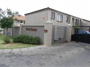 3 Bed Townhouse in Meyersdal