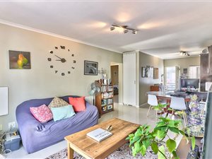 2 Bed Apartment in Green Point