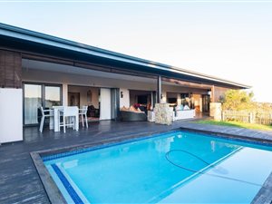 4 Bedroom House in Simbithi Estate