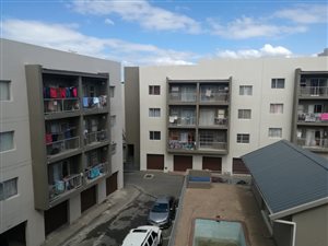 2 Bed Apartment in Woodhurst