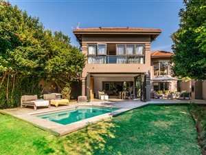 5 Bed House in Pecanwood