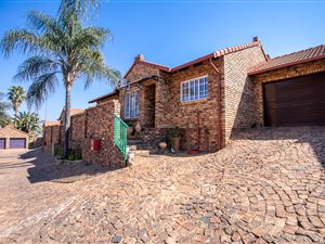 3 Bed House in Faerie Glen