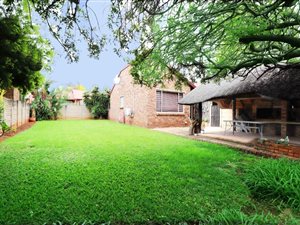 2 Bed Townhouse in Highveld