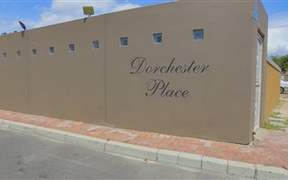 3 Bedroom Apartment in Parklands