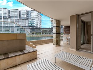 2 Bed Apartment in Foreshore