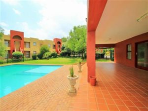 2 Bed House in Marais Steyn Park