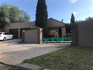 4 Bed House in The Reeds