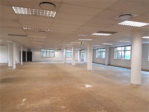 833 m² Commercial space in Bedfordview