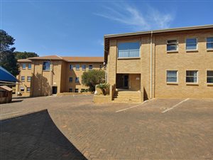 2281 m² Commercial space in Horison Park