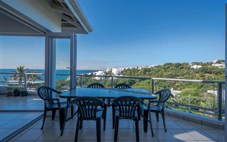 4 Bedroom Apartment in Shakas Rock