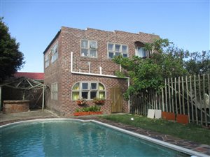 4 Bedroom House in Sunny Ridge