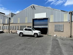 512 m² Industrial space in Triangle Farm