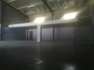 344 m² Industrial space in Briardene